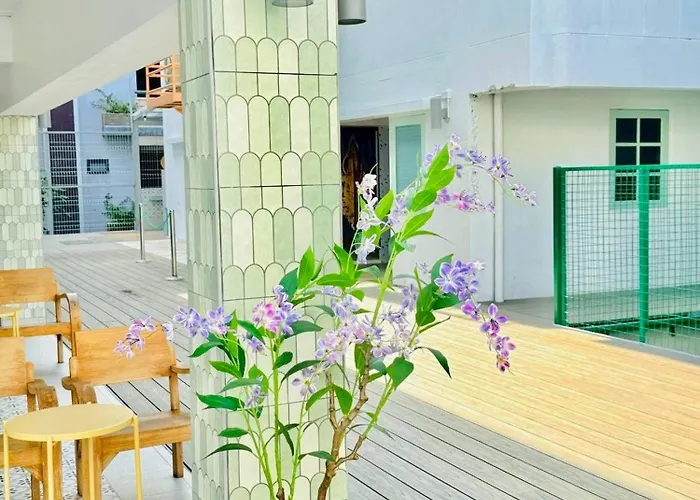 Easy Monday Capsule Bed And Traditional Thai Bath * Bangkok